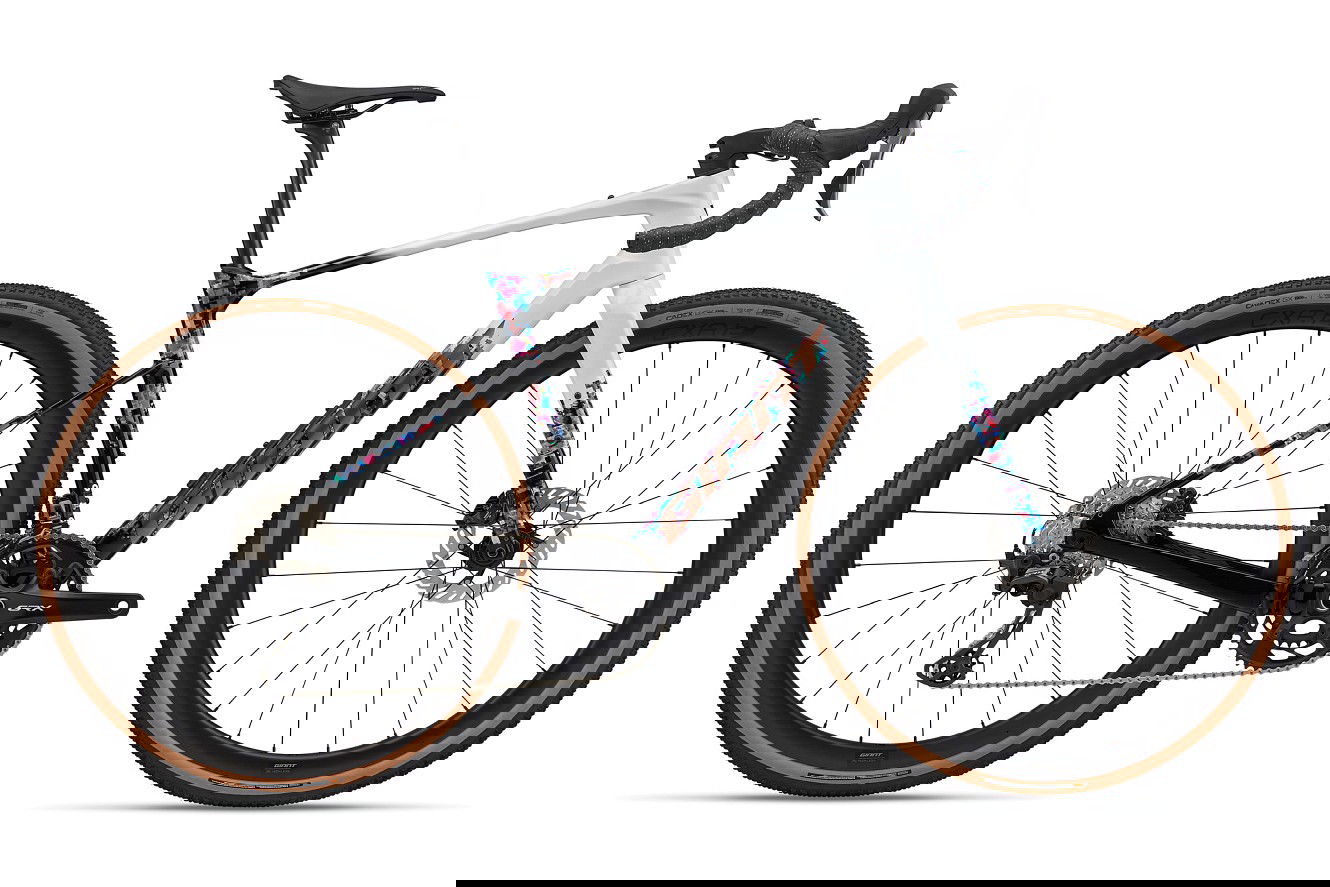 GIANT Revolt Advanced 0 SE Diamant radio spectrum, ML | (28")